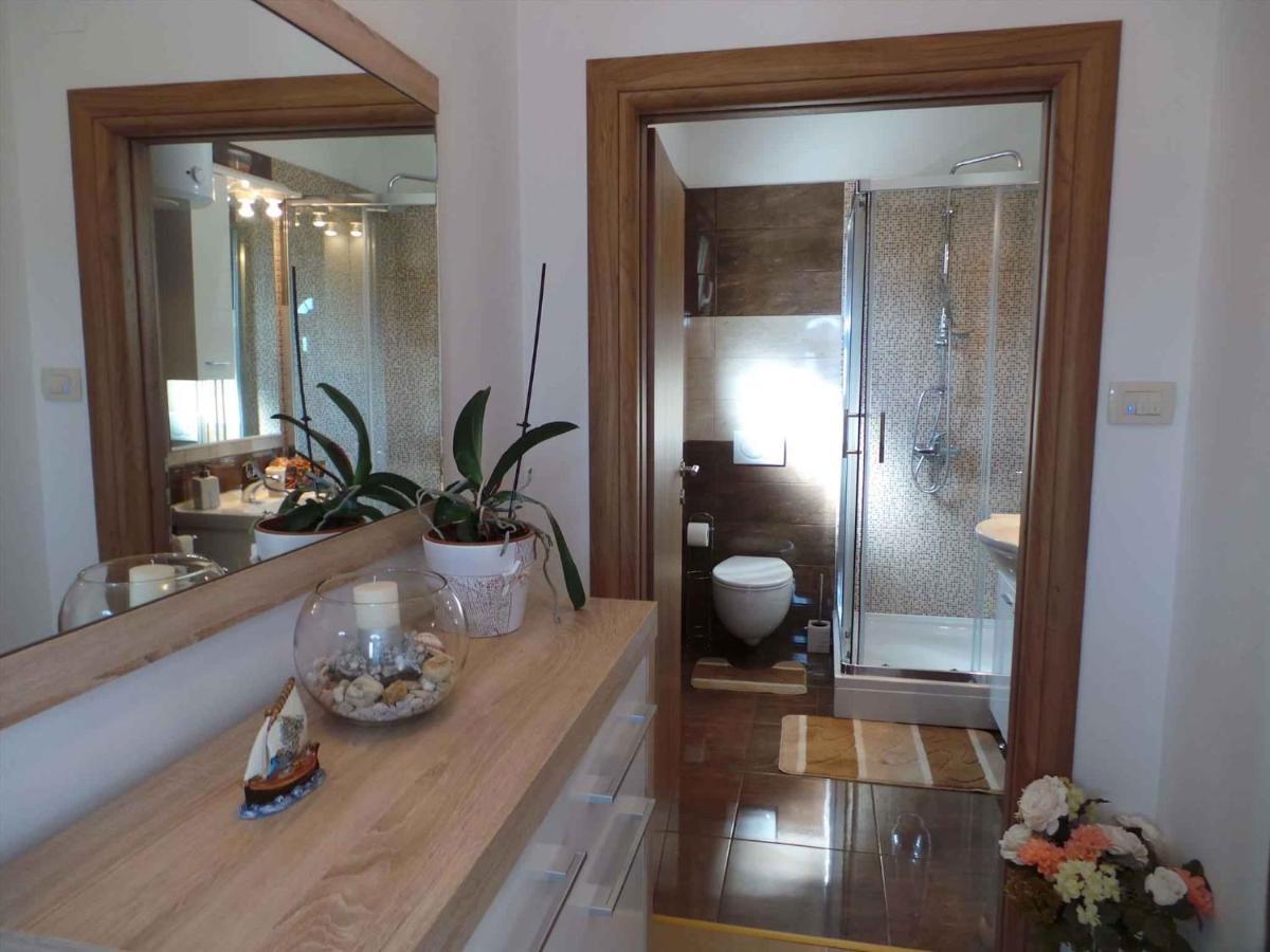 Apartment In Matulji 17036 外观 照片